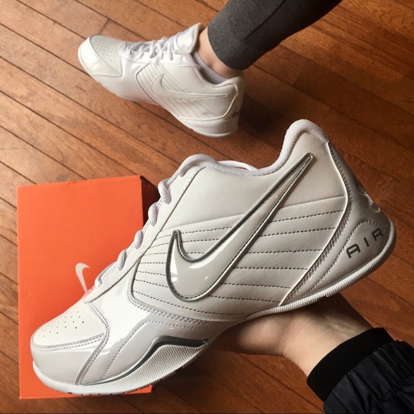 nike air baseline low price